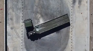 雪域高原上车技大pk！看如何丝滑过弯