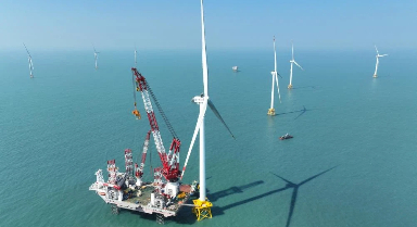 20兆瓦海上风电机组成功并网发电