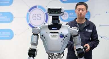 深圳机器人产业集群百舸争流