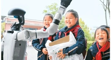 科技进校园 开启新学期